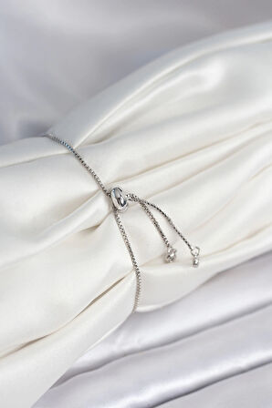 Çiçek Model Asansörlü Gümüş Renk Kadın Bileklik