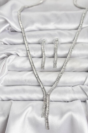 Gümüş Renk Baget Zirkon Taşlı Kadın Kolye Küpe Set