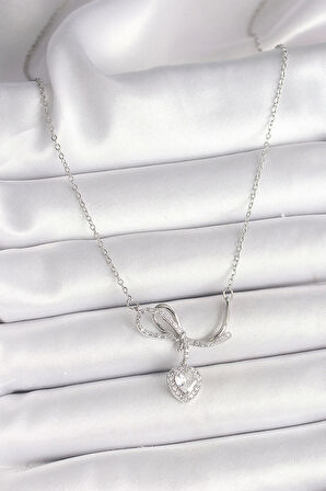 316L Çelik Gümüş Renk Zincir Zirkon Taşlı Düğüm Sallantı Kalp Figür Kadın Kolye