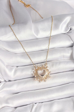 316L Çelik Gold Renk Zirkon Taşlı Kalp Model Kadın Kolye