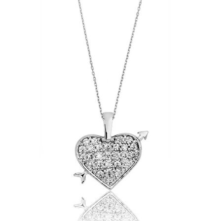 Gümüş Kalpli Kadın Kolye