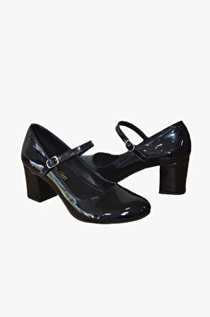 Siyah Rugan Klasik Topuklu Ayakkabı - BK-0035