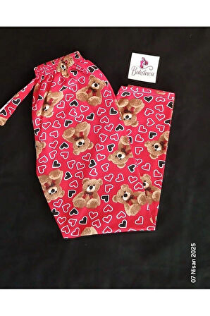 Kırmızı Kumaş Üzerinde Ayıcık ve Kalp Desenli Pijama Altı-BK010006