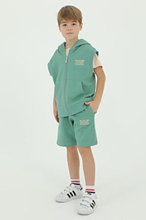 Bisiklet Yaka Erkek Çocuk Yelek t-shirt Ve Şort Üçlü Takım