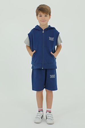 Bisiklet Yaka Erkek Çocuk Yelek t-shirt Ve Şort Üçlü Takım