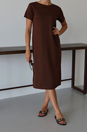 Balenbi Kadın Modal Kumaş Yarım Kol Yırtmaçlı Diz Altı Elbise 1100