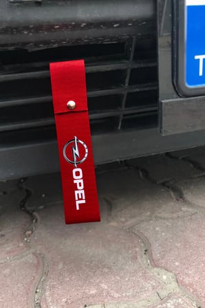 Opel Vectra B Kasa Torpido Koruma Halısı (1995-2002) Opel Kırmızı Ayna Askısı & Tampon Çeki İpi