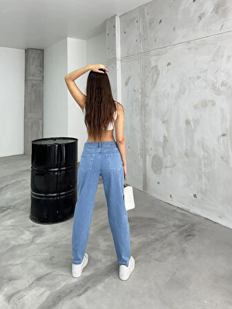 Kadın Esnek/LikralıYüksek Bel Mom Jeans