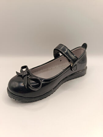 Kız Çocuk Rugan Kaydırmaz Taban Bıyık Babet