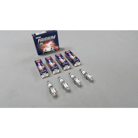 4 x Bmw 3 Serisi E30 316I 318I Iridium Ix Buji Takımı BKR7EİX Ngk
