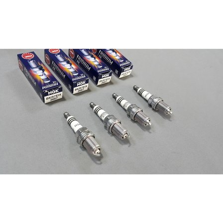 4 x Bmw 3 Serisi E30 316I 318I Iridium Ix Buji Takımı BKR7EİX Ngk