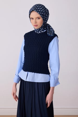 Belli Nostalji Geometrik Desenli Twill İpek Eşarp 4308D