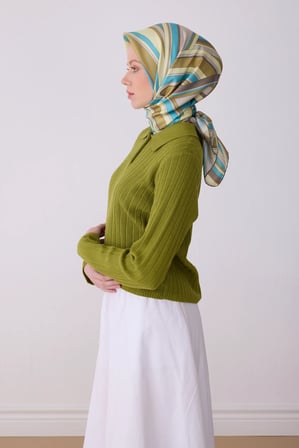 Belli Nostalji Serisi Twill İpek Desenli Eşarp 4311D