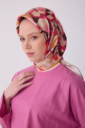 Belli Nostalji Serisi Twill İpek Desenli Eşarp 4312D