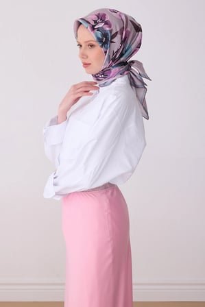 Belli Nostalji Serisi Twill İpek Desenli Eşarp 4330D