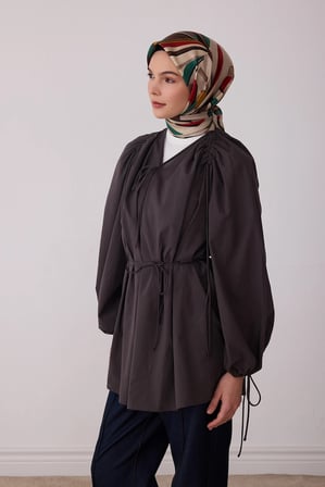 Belli Çiçek Desenli %100 Twill İpek Eşarp 4410D