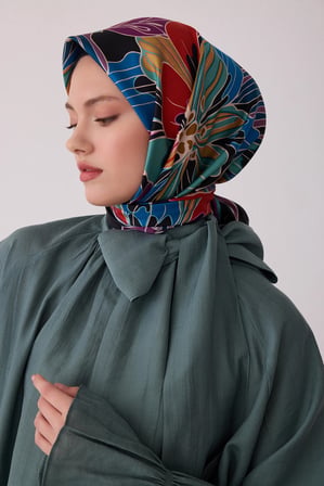 Belli Çiçek Desenli Twill İpek Eşarp 4413D
