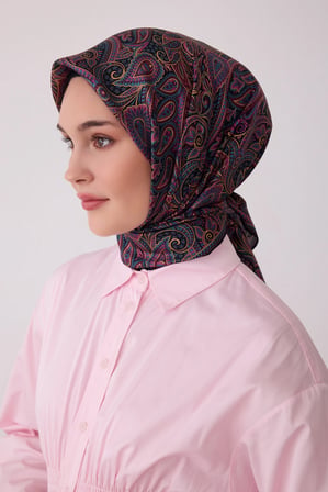 Belli Etnik Desenli %100 Twill İpek Eşarp 4404D