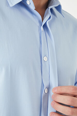 Erkek Slimfit Poplin Likralı Gömlek Gizli Düğme Detaylı