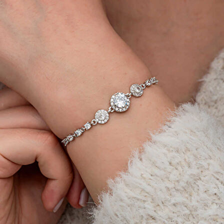 BlackCraft Gümüş Zirkon Taşlı Yuvarlak Kadın Bileklik (BC-88BB33)