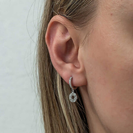 BlackCraft Gümüş Geometrik Desenli Kadın Küpe (BC-CE4EDB)