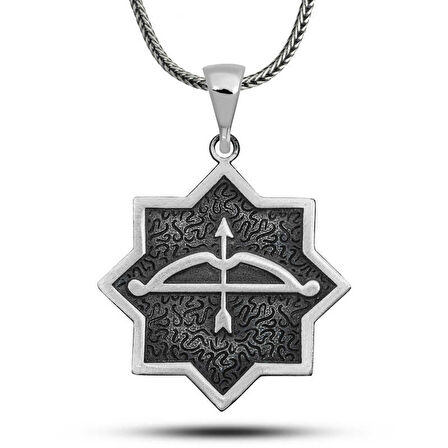 BlackCraft ​Gümüş Ok Yay İşlemeli Sekizgen Tasarım Kolye (BC-5554F0)