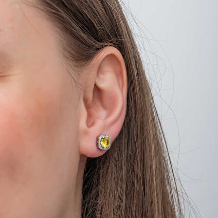 BlackCraft Gümüş Sarı Baget Taşlı Çivili Kadın Küpe (BC-ACF712)