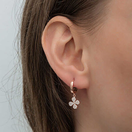 BlackCraft ​Gümüş Rose Sallantılı Yonca Kadın Küpe (BC-717FEF)