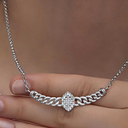 BlackCraft Gümüş Gurmet Zincirli Baget Taşlı Kadın Kolye (BC-361C8B)