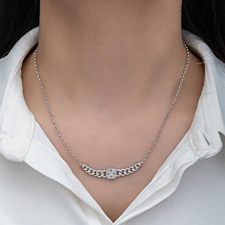 BlackCraft Gümüş Gurmet Zincirli Kare Baget Taşlı Kadın Kolye (BC-16B270)