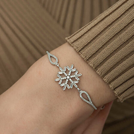 BlackCraft 925 Ayar ​Gümüş Baget Taşlı Kar Tanesi Bileklik (BC-F2AC56)