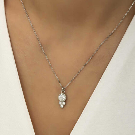 BlackCraft 925 Ayar Gümüş Çiğ Damlası Yuvarlak Tektaş Kadın Gümüş Kolye (BC-5084A6)