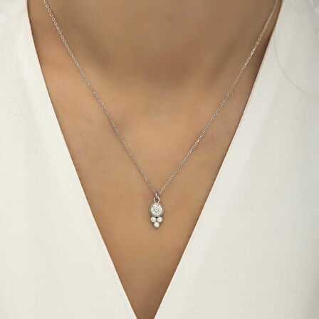 BlackCraft 925 Ayar Gümüş Çiğ Damlası Yuvarlak Tektaş Kadın Gümüş Kolye (BC-5084A6)