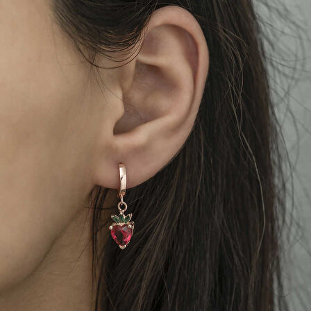 BlackCraft Gümüş Çilek Figür Meyve Küpe (BC-BB15EF)