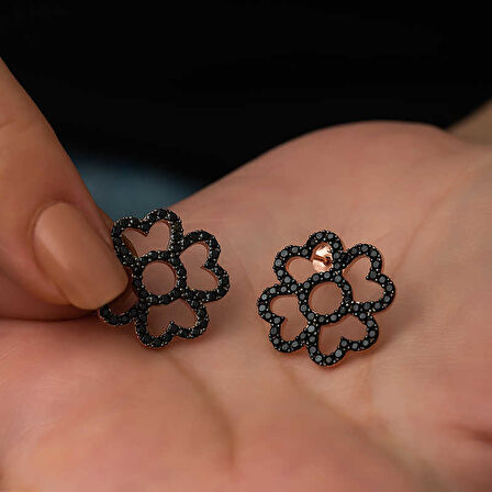 BlackCraft ​Gümüş Kalp Yapraklı Çiçek Küpe (BC-4CFB4C)