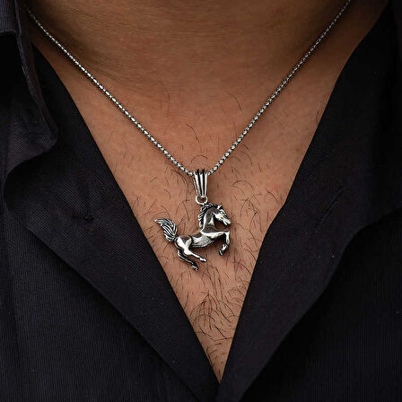 BlackCraft ​925 Ayar Gümüş Şahlanmış At Gümüş Kolye (BC-CE7876)