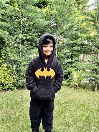 ERKEK ÇOCUK KAPÜŞONLU WELSOFT PELUŞ SİYAH PİJAMA TAKIMI