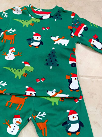 YEŞİL PENGUENLİ % 100 PAMUKLU PENYE ÇOCUK PİJAMA TAKIMI