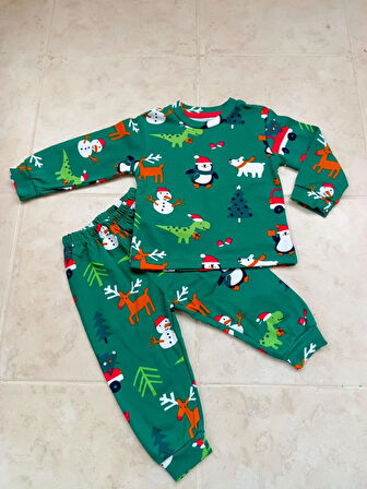 YEŞİL PENGUENLİ % 100 PAMUKLU PENYE ÇOCUK PİJAMA TAKIMI