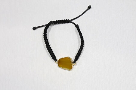 Tek Taş Akik Örgü Bileklik – El Yapımı Zarif Tasarım (Kadın)