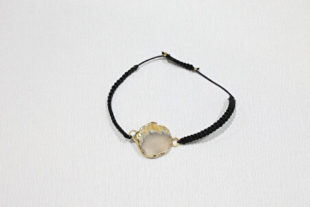 Tek Taş Akik Örgü Bileklik – El Yapımı Zarif Tasarım (Kadın)