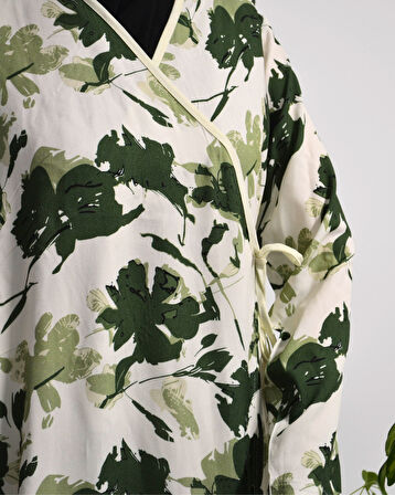 Yaprak Desenli Kruvaze Namaz Elbisesi – %100 Viskon, Yandan Bağlamalı 36-46 Beden