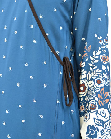 Noktalı Çiçek Desen Kruvaze Namaz Elbisesi – %100 Viskon, Yandan Bağlamalı, Rahat Kalıp 36-46 Beden