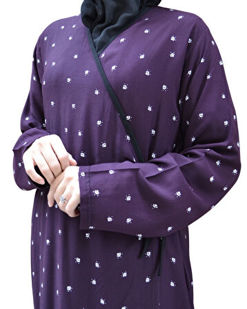 Noktalı Çiçek Desen Kruvaze Namaz Elbisesi – %100 Viskon, Yandan Bağlamalı, Rahat Kalıp 36-46 Beden