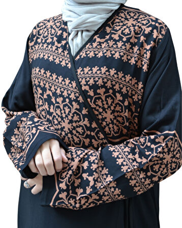 Geometrik Desenli Kruvaze Namaz Elbisesi – Yandan Bağlamalı, Rahat Kalıp 36–46 Beden