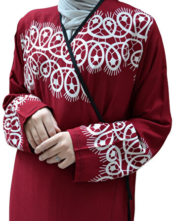 Halkalı Desenli Kruvaze Namaz Elbisesi – Yandan Bağlamalı, Rahat Kesim 36–46 Beden