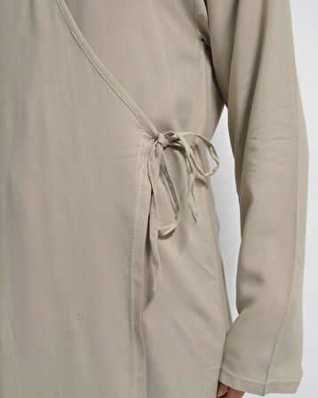 Kruvaze Yandan Bağlamalı Namaz Elbisesi – %100 Viskon- Rahat Kalıp