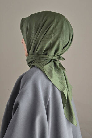 Bambu Kraş Eşarp 100x100 cm – Terletmez, Tok ve Dik Duran, Dört Mevsim Kullanıma Uygun