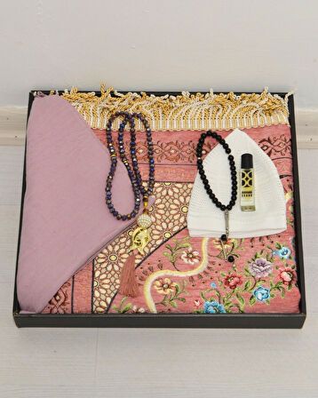 Çeyizlik Hediyelik Seccade Set – Astarlı Kadife Seccade, Eşarp, Kristal Tesbih, Erkek Tesbihi, Takke ve Esanslı Özel Kutulu Lüks Hediye