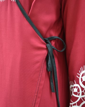 Desenli Namaz Elbisesi Viskon Kumaş Zikirmatik Hediyeli– Yandan Bağlamalı